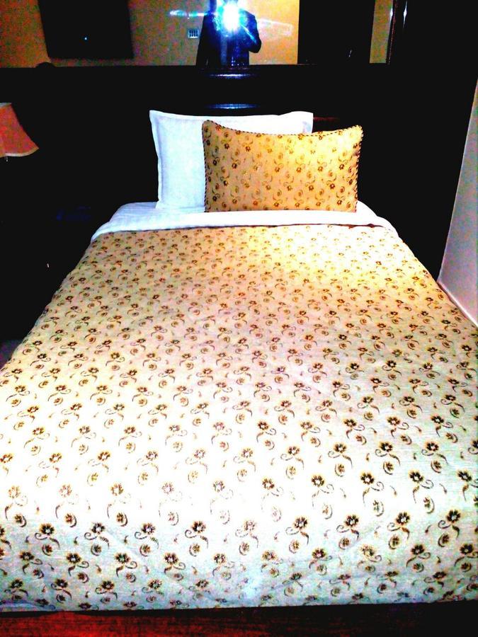 Bling Hotel International Multan Extérieur photo