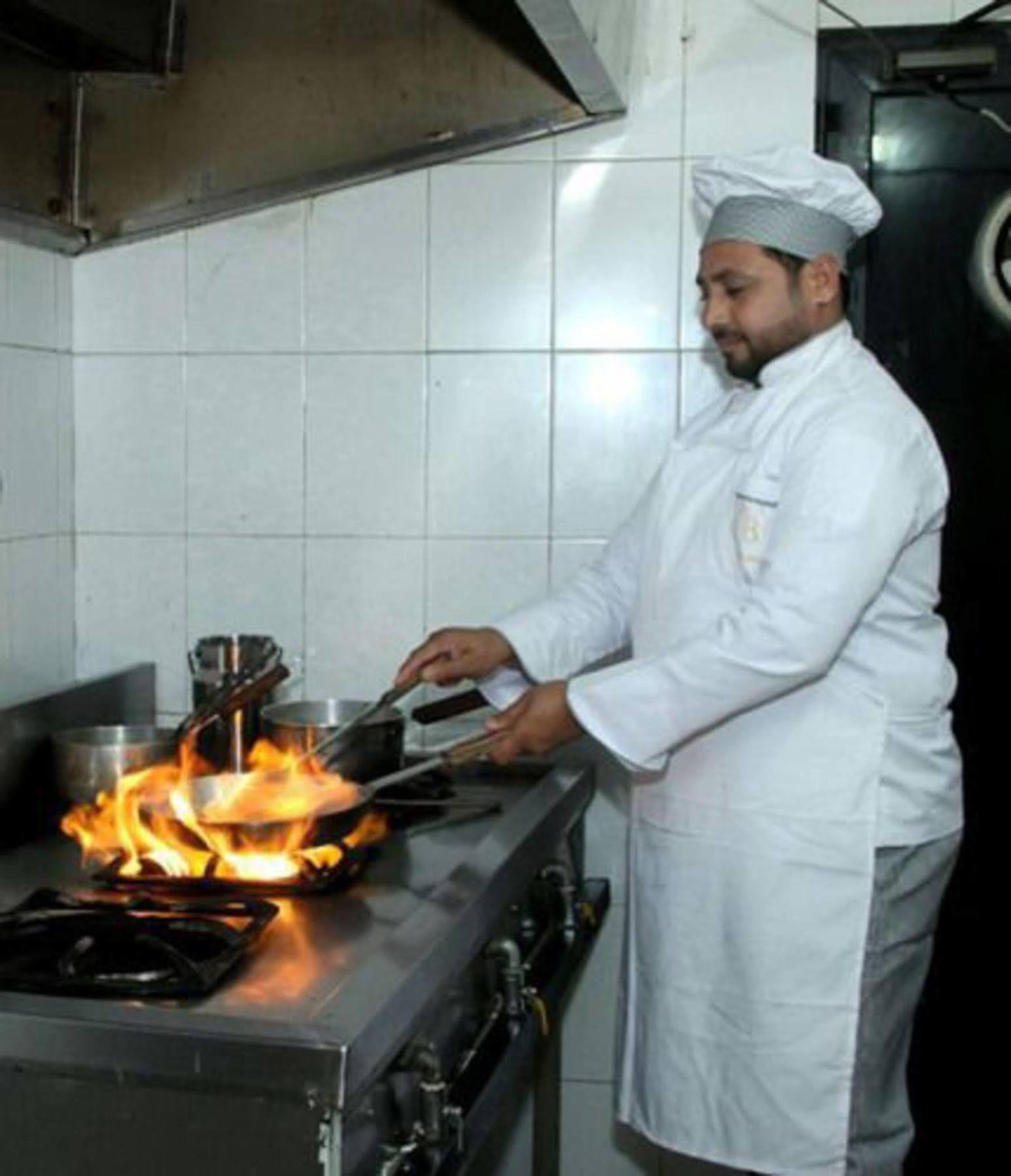 Bling Hotel International Multan Extérieur photo